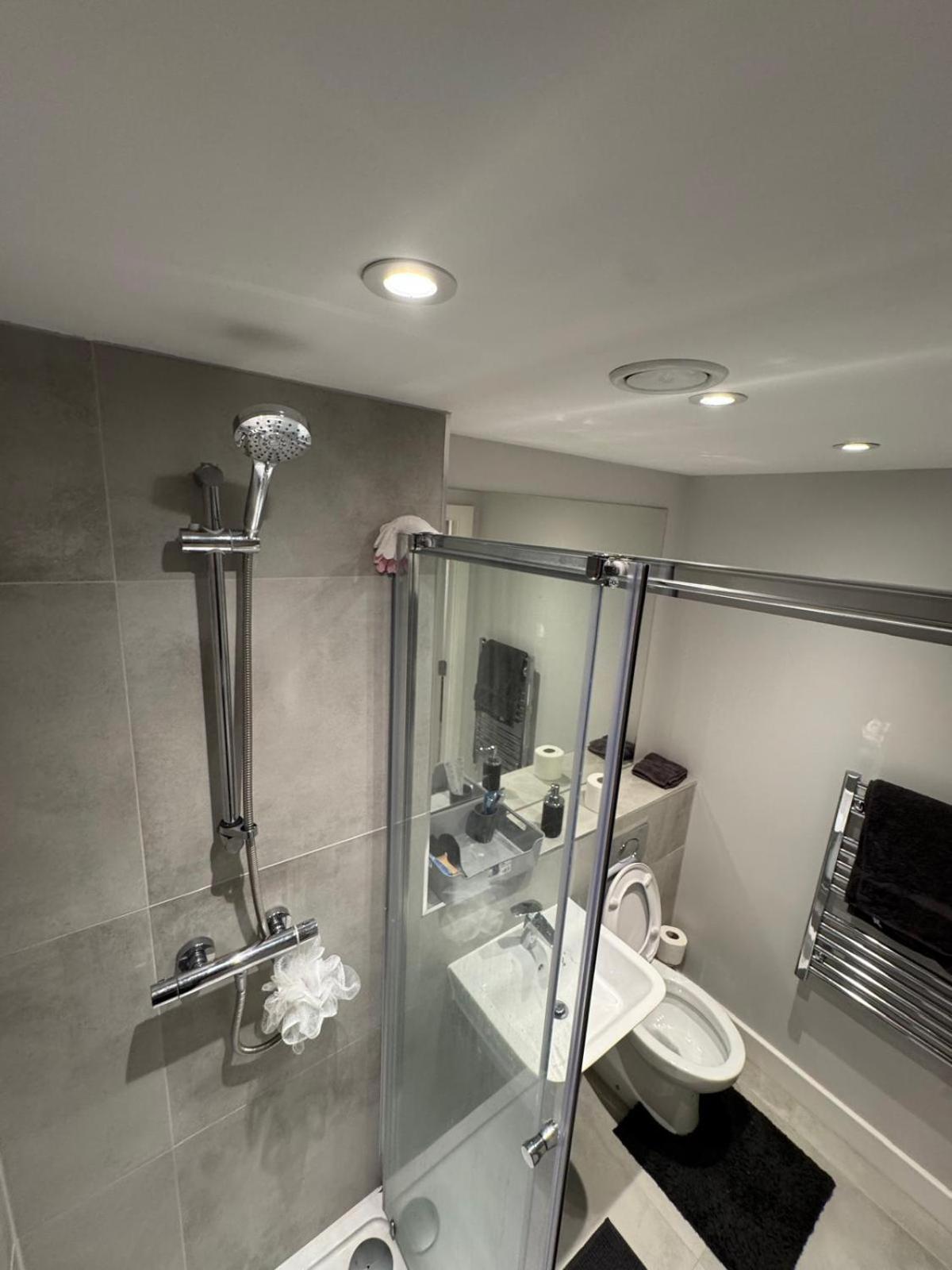 Appartamento Regent Plaza Manchester Esterno foto